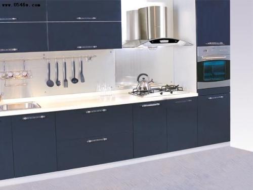 老板現代整體廚房 整體廚房好嗎-裝潢設計不求人-家具室內裝潢資訊網