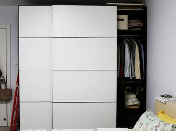 烤漆衣櫃門價格是多少?如何辨別烤漆衣櫃門的好壞?-裝潢設計不求人-家具室內裝潢資訊網