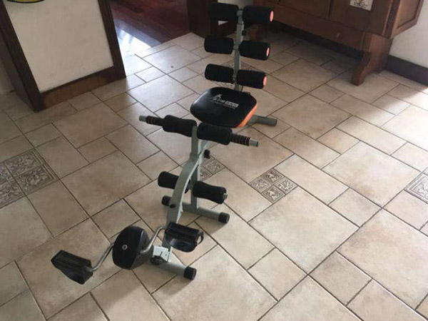 家用运动器材详解丨益尔健收腹机助你瘦成一道闪电!