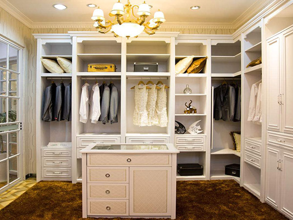 熱門的衣帽間設計圖，女生夢想中的衣櫥空間長這樣！-裝潢設計不求人-家具室內裝潢資訊網