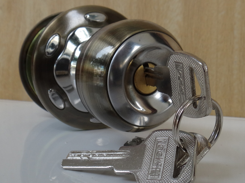 臥室門鎖打不開怎麼辦?簡單開鎖的4種妙招-裝潢設計不求人-家具室內裝潢資訊網